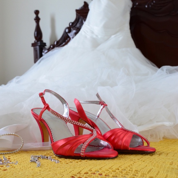 GORGEOUS ORANGE COLOR MICHAELANGELO WEDDING HEELS🍊 - Picture 7 of 11